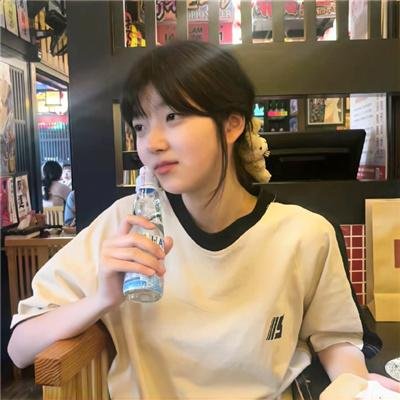 莫顿船长与蜘蛛女王